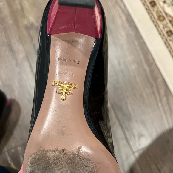 Prada Heels - Picture 4 of 6
